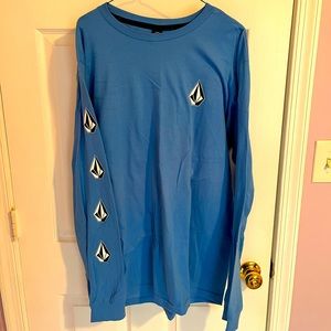 VOLCOM long sleeve